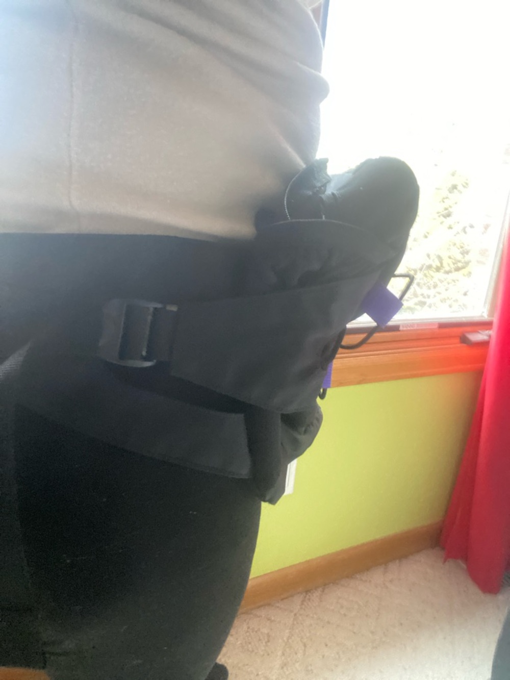 Large waist pack! Awesome for a day hike!
New!